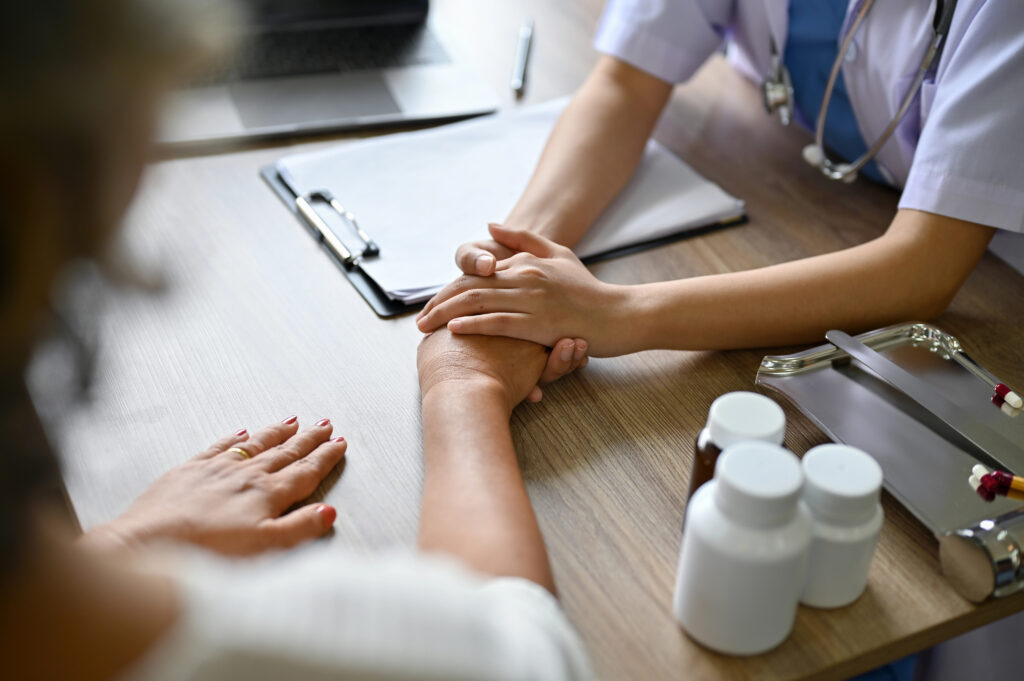 Mental Illness Awareness Week: How to Start Outpatient Treatment in Chicago This Fall